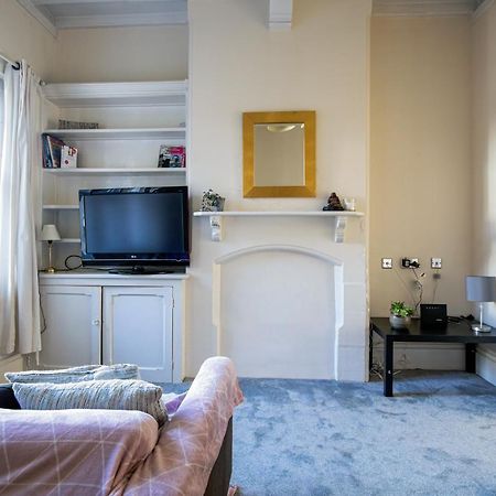 Centrally-Located Flat In Stunning Period Building Bristol Exterior foto